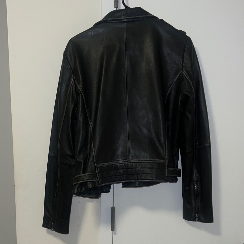 Barneys New York Women's Classic Black Leather Jacket - Picture 8 of 13